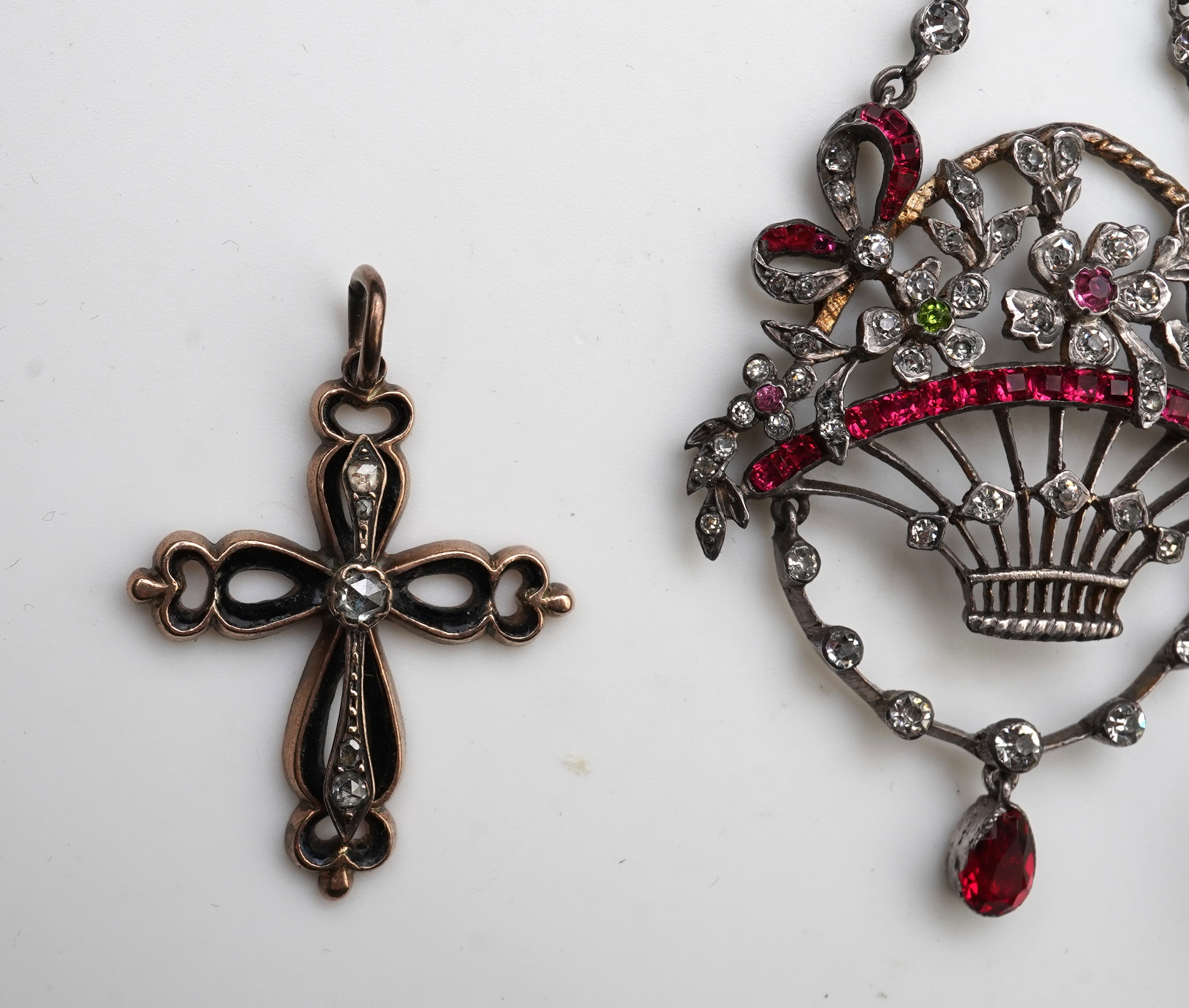 A collection of jewels including a diamond ring, late 19th/early 20th century